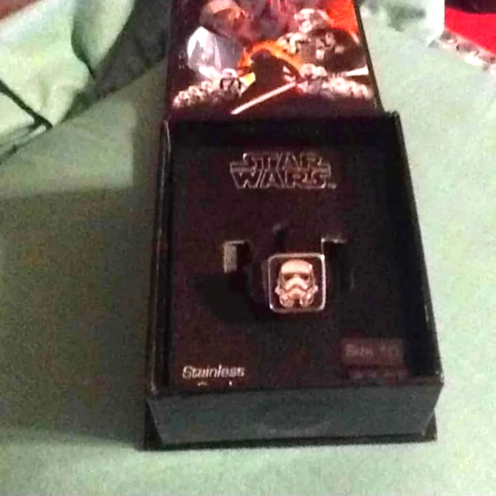 Start Wars storm Trooper ring